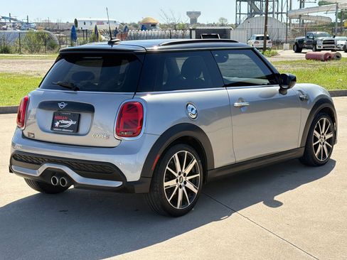 Used 2024 MINI Cooper S image 9