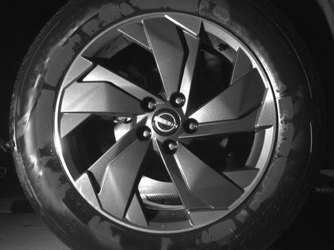 Used 2025 Nissan Rogue SV image 15