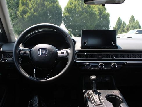 Used 2023 Honda Civic EX image 15