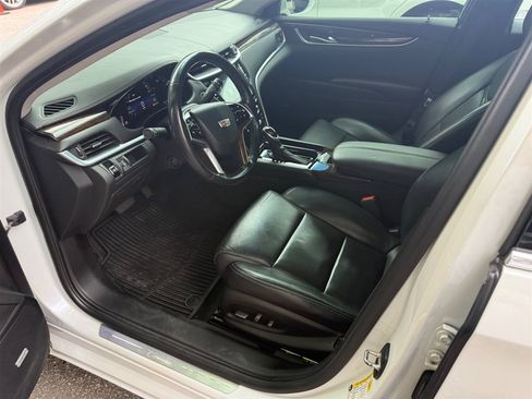 Used 2016 Cadillac XTS Luxury w/ Driver Awareness Package FWD image 8