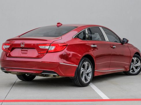 Used 2018 Honda Accord EX-L image 4