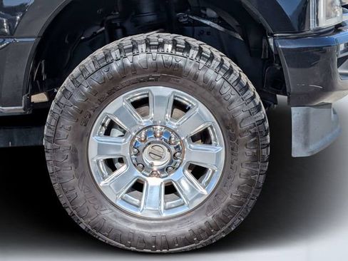 Used 2021 Ford F250 Platinum AWD/4WD image 10