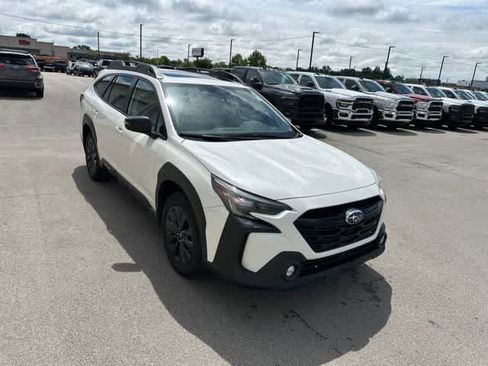 Used 2023 Subaru Outback Onyx Edition AWD/4WD image 25