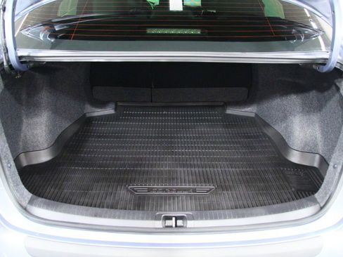 Used 2026 Toyota Corolla SE w/ SE Package FWD image 25