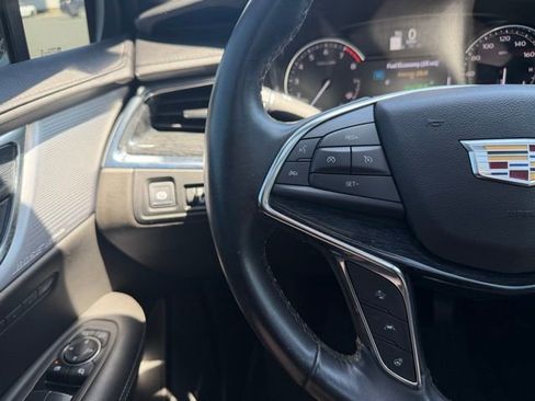 Used 2021 Cadillac XT5 Premium Luxury w/ LPO, Floor Liner Package AWD/4WD image 19