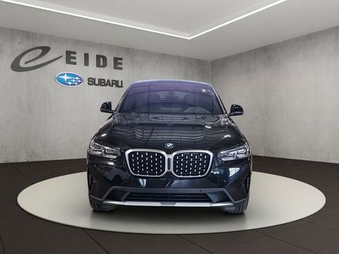 Used 2025 BMW X4 xDrive30i AWD/4WD image 9