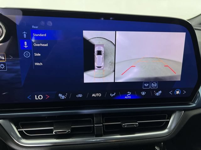 Certified 2024 Chevrolet Equinox EV LT w/ LPO, Blackout Package FWD image 15