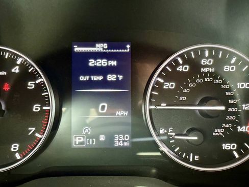 Used 2026 Subaru Crosstrek 2.5i Premium AWD/4WD image 38