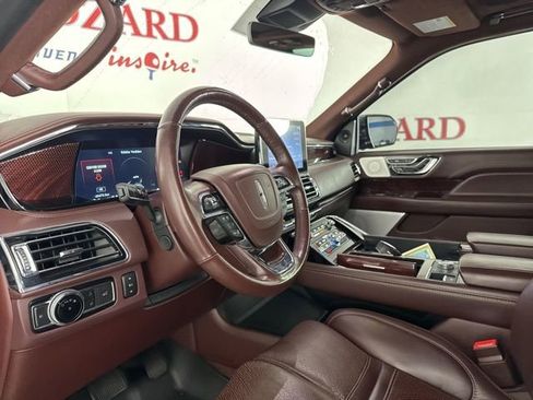 Used 2019 Lincoln Navigator Black Label image 12