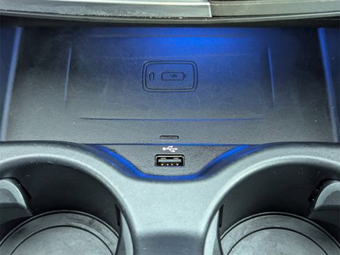 Used 2019 BMW 530i xDrive w/ Convenience Package image 17