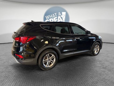 Used 2017 Hyundai Santa Fe Sport image 3
