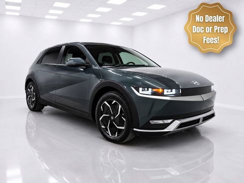 Used 2023 Hyundai Ioniq 5 SEL AWD/4WD image 3