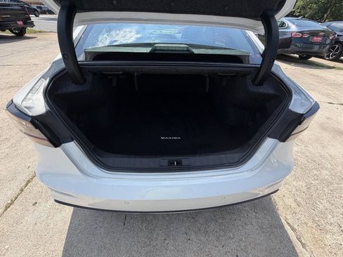 Used 2021 Nissan Maxima 3.5 SV w/ Floor Mat Group FWD image 18