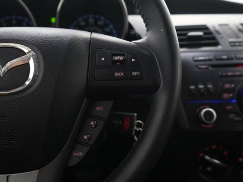 Used 2012 MAZDA MAZDA3 i Touring FWD image 24
