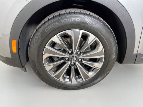 Used 2024 Buick Envision Preferred AWD/4WD image 27