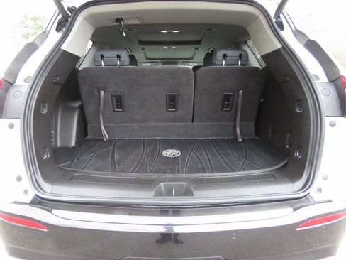 Used 2019 Buick Enclave Essence w/ Trailering Package, 5000 lbs. image 19