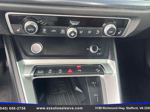 Used 2019 Audi Q3 2.0T Premium Plus w/ Premium Plus Package image 18