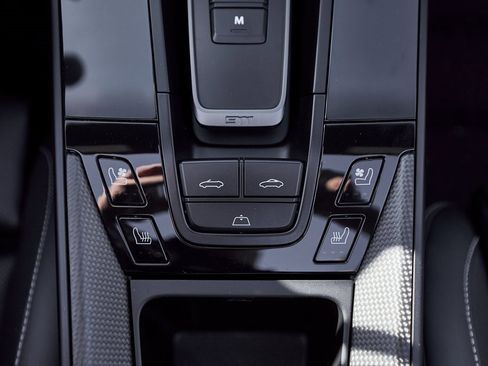 Used 2024 Porsche 911 Carrera GTS w/ Premium Package image 56