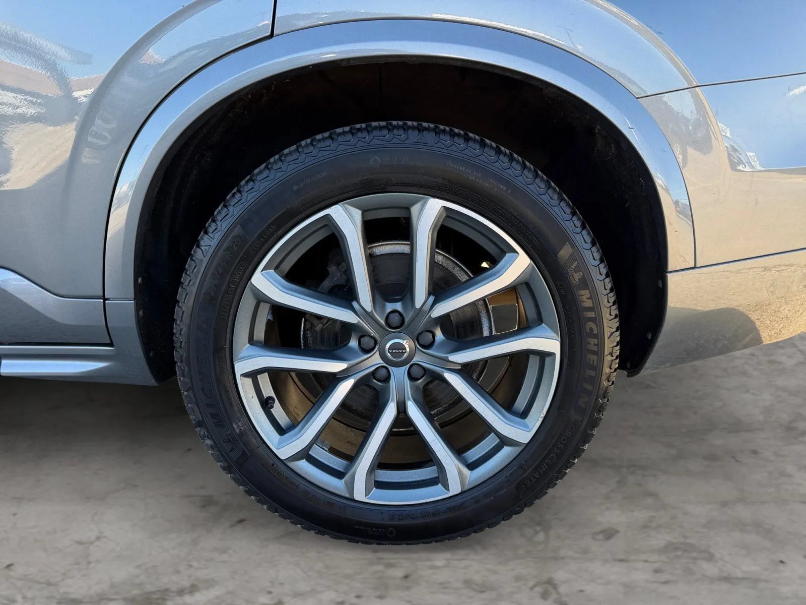 Used 2019 Volvo XC90 T5 Momentum AWD/4WD image 43