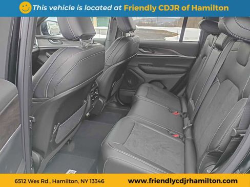 New 2026 Jeep Grand Cherokee Altitude image 12