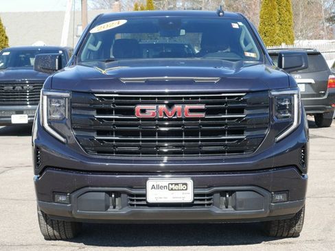 Used 2024 GMC Sierra 1500 Elevation image 2