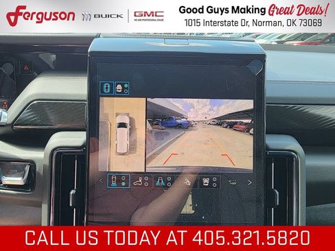 New 2026 GMC Yukon XL AT4 w/ AT4 Premium Plus Package AWD/4WD image 31