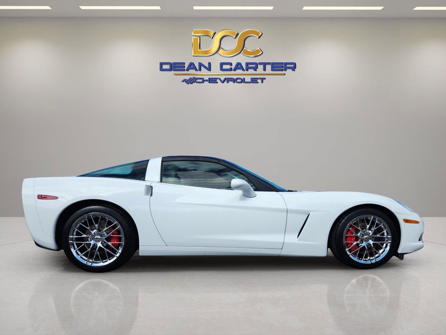 Used 2012 Chevrolet Corvette Coupe w/ 2LT Preferred Equipment Group RWD image 6