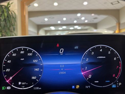 Certified 2024 Mercedes-Benz GLC 300 image 7