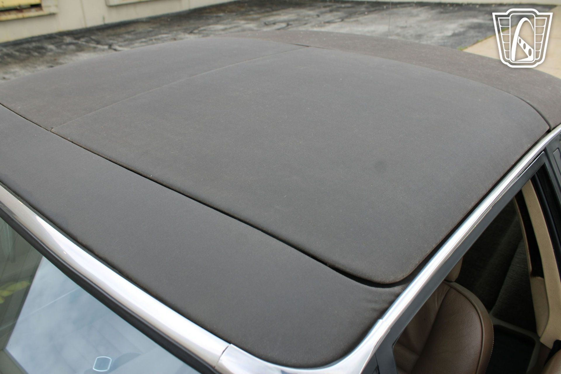 Used 1988 Jaguar XJS V12 Convertible RWD image 28