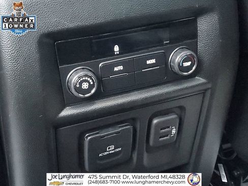 Certified 2023 Chevrolet Traverse LT w/ LT Premium Package image 24