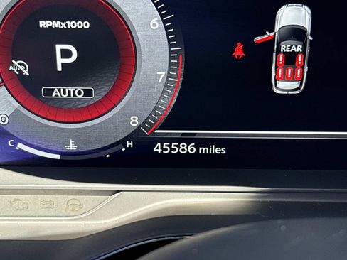 Used 2024 Nissan Pathfinder Platinum AWD/4WD image 41