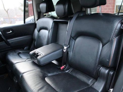 Used 2018 Nissan Armada Platinum w/ Interior Lighting Package AWD/4WD image 28