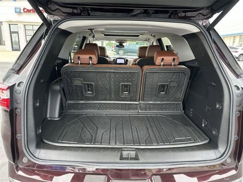 Used 2020 Chevrolet Traverse High Country w/ LPO, Floor Liner Package AWD/4WD image 27