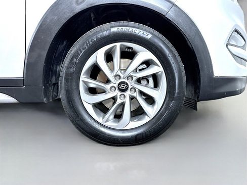 Used 2018 Hyundai Tucson SEL FWD image 40