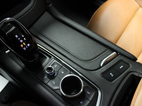 Used 2023 Cadillac XT5 Premium Luxury image 19