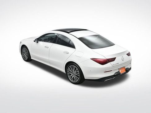 Used 2025 Mercedes-Benz CLA 250 image 45