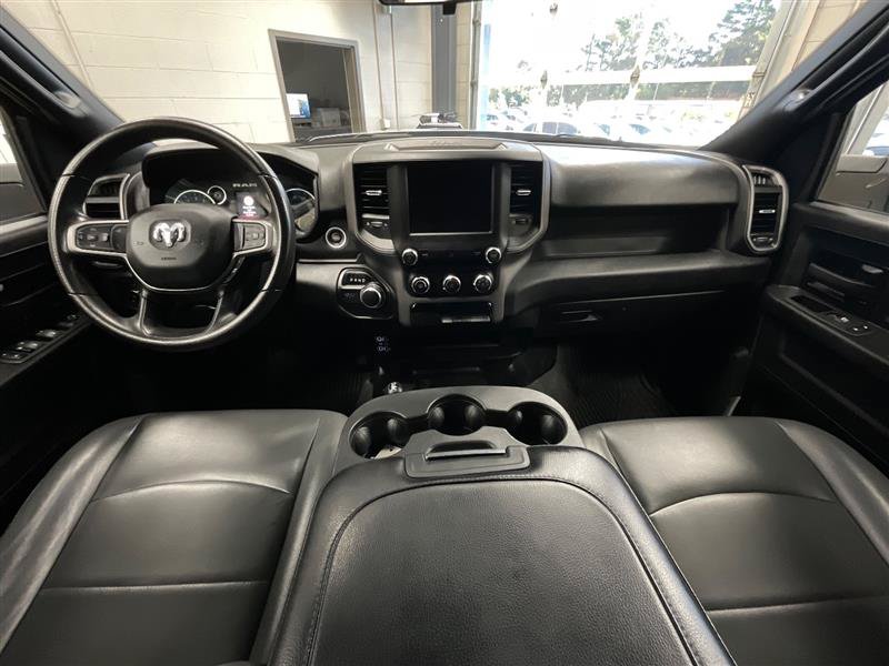 Used 2023 RAM 2500 Tradesman w/ Chrome Appearance Group AWD/4WD image 11