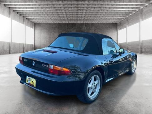 Used 1999 BMW Z3 2.5i image 3