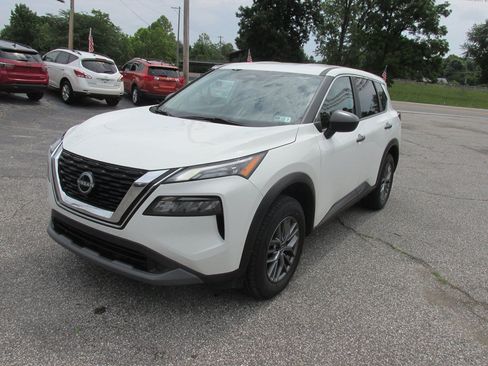 Used 2023 Nissan Rogue S AWD/4WD image 1