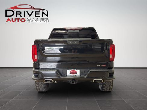 Used 2022 GMC Sierra 1500 AT4 w/ AT4 Premium Package image 5