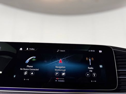 Used 2023 Mercedes-Benz GLS 450 4MATIC image 21