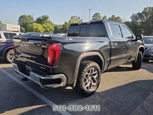 Used 2021 GMC Sierra 1500 SLT w/ SLT Premium Package AWD/4WD image 4