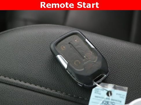 Used 2022 Chevrolet Silverado 2500 LTZ w/ LTZ Premium Package image 3