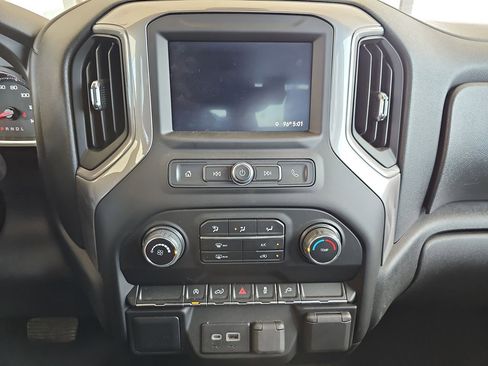 Certified 2022 Chevrolet Silverado 1500 Custom w/ Safety Confidence Package image 24