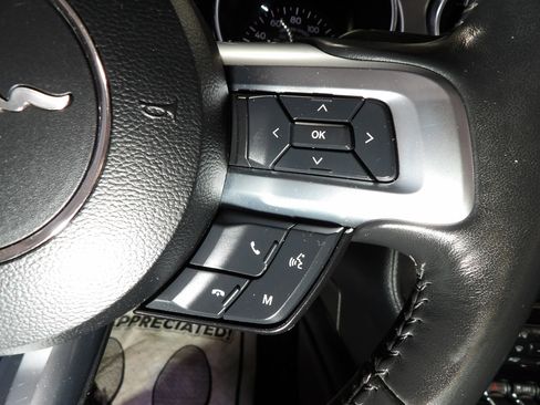Used 2022 Ford Mustang Premium RWD image 24