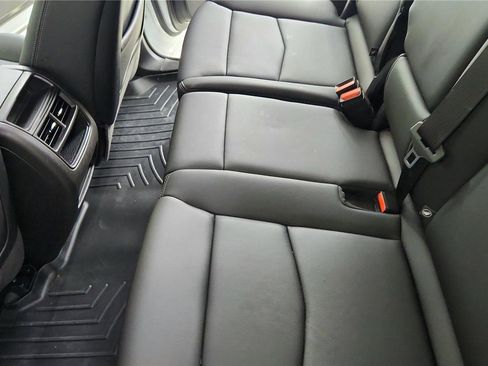 Used 2023 Cadillac XT5 Luxury image 22