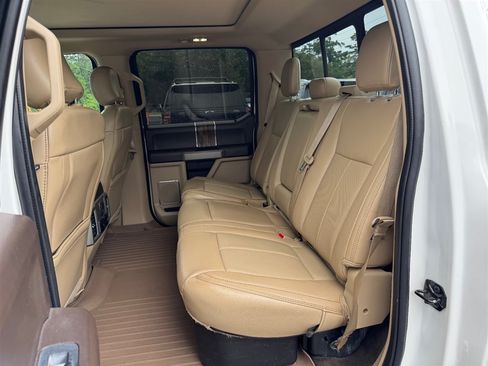 Used 2020 Ford F150 Lariat w/ Equipment Group 502A Luxury AWD/4WD image 20