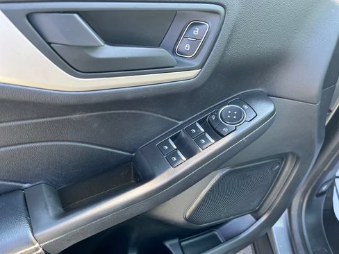 Used 2021 Ford Escape S AWD/4WD image 10