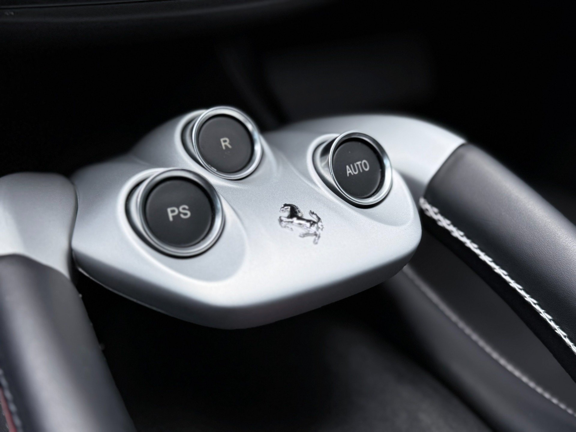 Used 2012 Ferrari FF AWD/4WD image 20