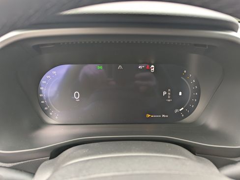 New 2026 Volvo XC40 B5 Ultra w/ Protection Package Premier image 13